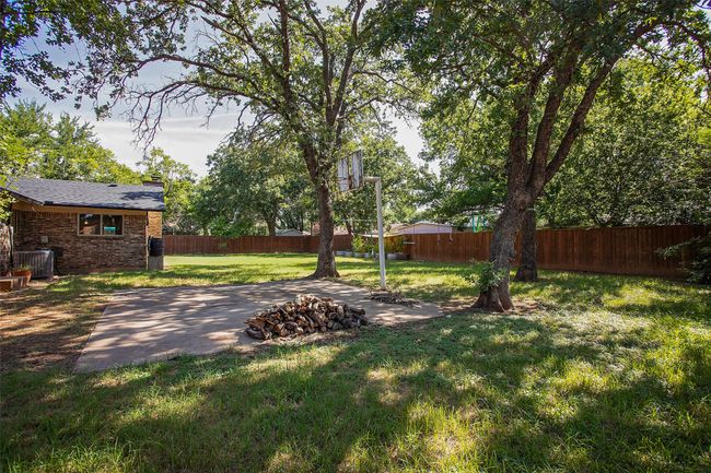 1309 Cliff Dr, House other with 3 bedrooms, 3 bathrooms and null parking in Graham TX | Image 26
