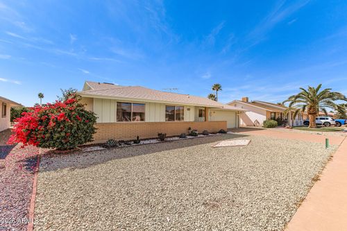 10319 W Twin Oaks Dr, Sun City, AZ, 85351-1859 | Card Image