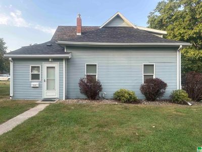 209 E 5th St, House other with 3 bedrooms, 1 bathrooms and null parking in Alta IA | Image 1