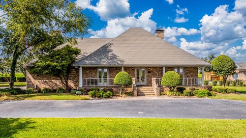 1902 E Schafer Rd, Lonoke, AR, 72086-9237 | Card Image