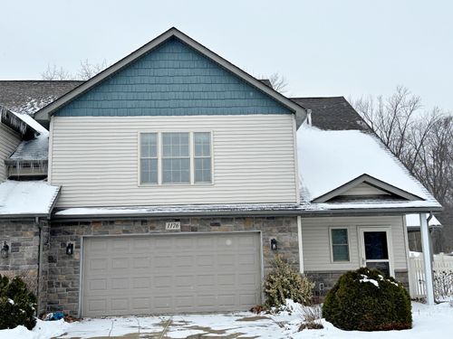 1176 Sawgrass Dr, Griffith, IN, 46319-3405 | Card Image