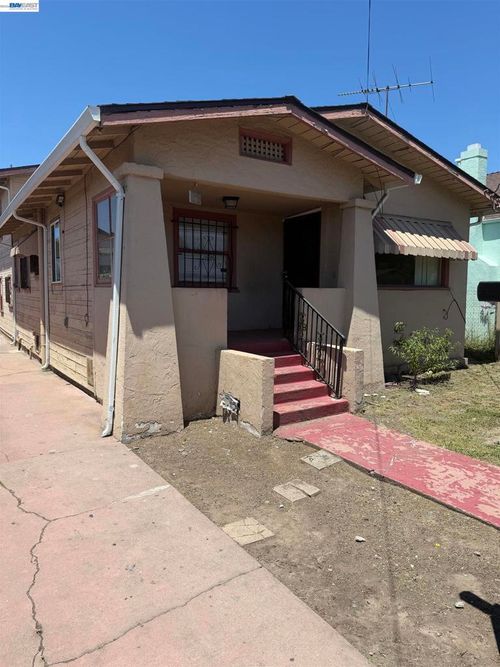 1363 61st Ave, Oakland, CA, 94621 | Card Image