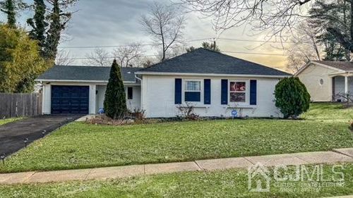 70 Pinafore Ln, Willingboro, NJ, 08046-2607 | Card Image