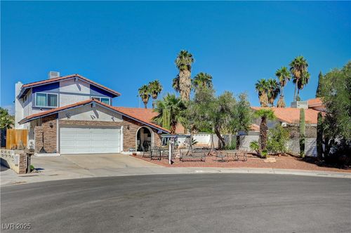 3568 Taos Ln, Las Vegas, NV, 89121-5909 | Card Image