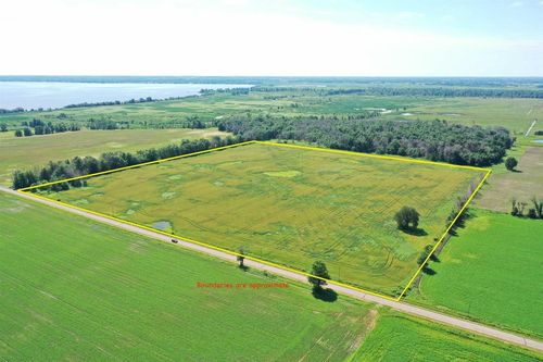 N4695 35th Avenue, Poy Sippi, WI, 54940 | Card Image