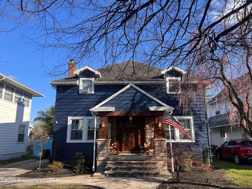 585 Gibson Ave, Kingston, PA, 18704-5215 | Card Image