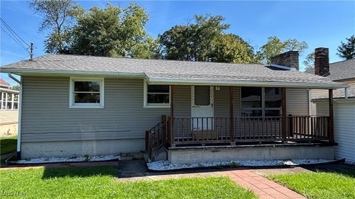 2364 Cyrus Ave, East Liverpool, OH, 43920-3714 | Card Image