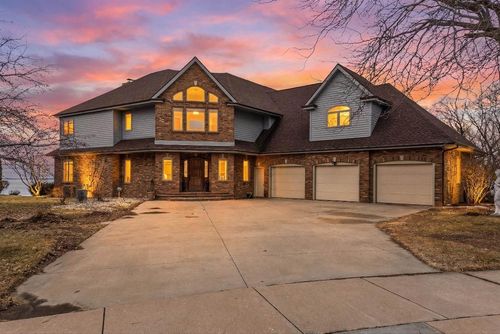 3220 Old Orchard Lane, OSHKOSH, WI, 54902 | Card Image