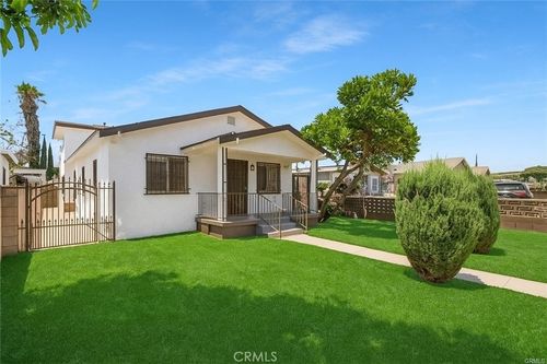 435-433 S Kern Ave, East Los Angeles, CA, 90022-1827 | Card Image