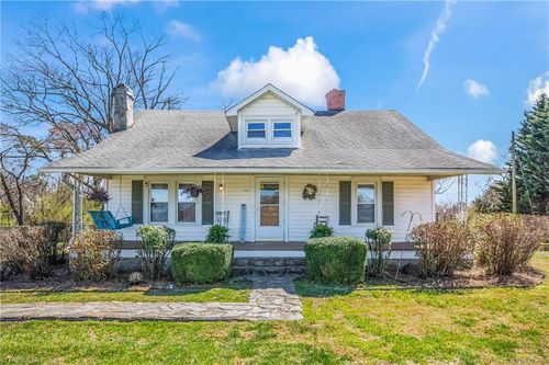 261 Patterson Rd, Siloam, NC, 27047-9225 | Card Image
