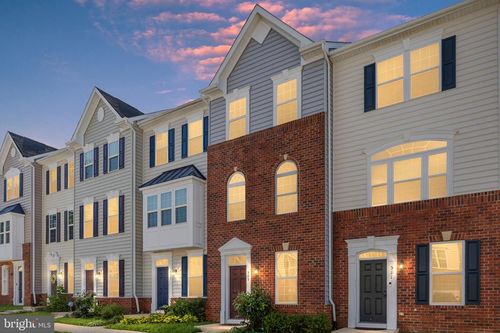 509 View Point Way, FREDERICKSBURG, VA, 22405-1284 | Card Image