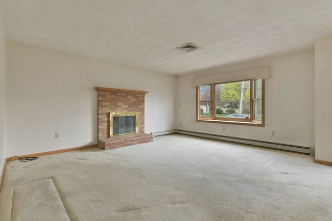 79 Ledgeview Dr, House other with 3 bedrooms, 3 bathrooms and 4 parking in Norwood MA | Image 8