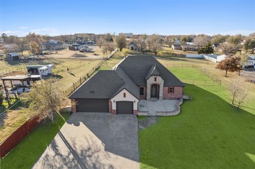 2760 Stewart Avenue, El Reno, OK, 73036 | Card Image