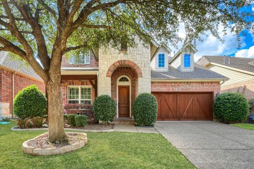 11317 Dujon Ln, Dallas, TX, 75218-1381 | Card Image