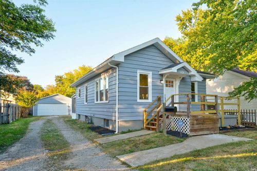 2004 E Riverside Dr, Evansville, IN, 47714-4323 | Card Image