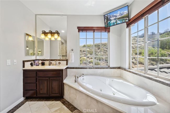 36472 County Line Rd, House other with 4 bedrooms, 6 bathrooms and 4 parking in Yucaipa CA | Image 53
