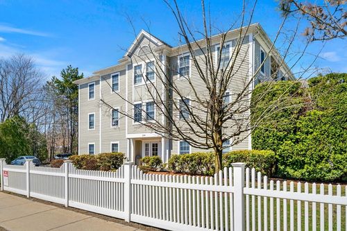 205-234 Water St, Wakefield, MA, 01880-2532 | Card Image