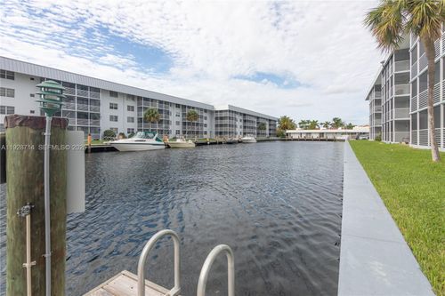 apt-308-3600 Ne 170th St, North Miami Beach, FL, 33160-3140 | Card Image