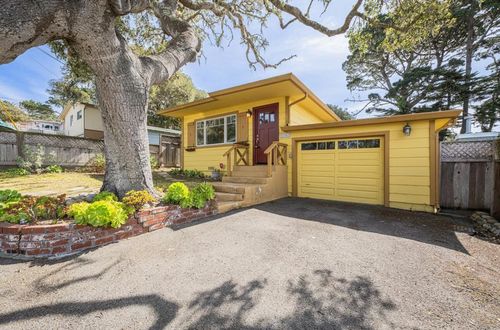 1205 Shafter Ave, Pacific Grove, CA, 93950-5526 | Card Image