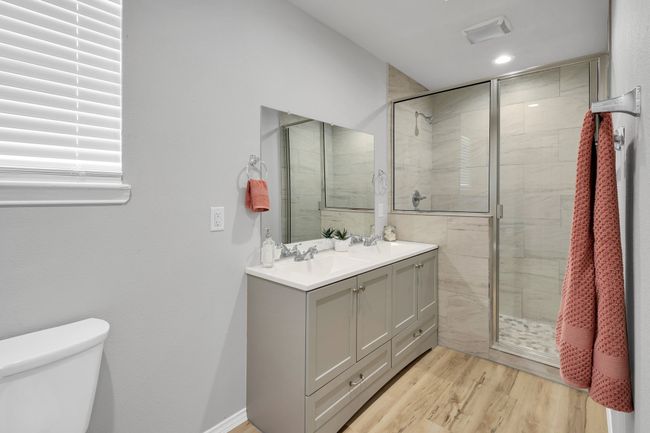 102 Dunn St, House other with 3 bedrooms, 2 bathrooms and null parking in Red Oak TX | Image 12