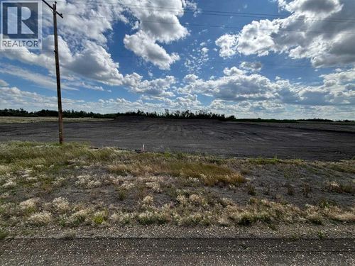0 9 West Hill Drive, Rural Peace No. 135, M.D. of, AB, T0H1W0 | Card Image