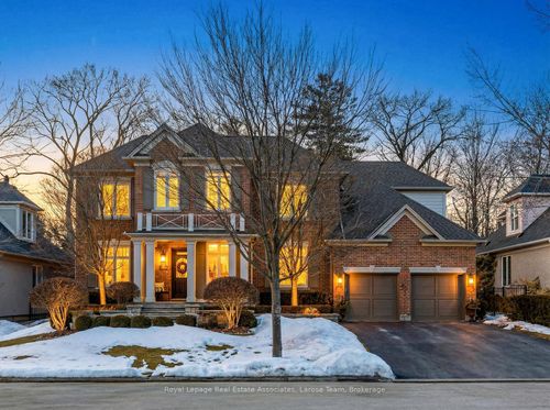 562 Gladwyne Crt, Mississauga, ON, L5H4L4 | Card Image