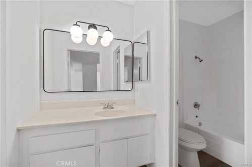 unit-a318-5460 White Oak Ave, Encino, CA, 91316-4548 | Card Image