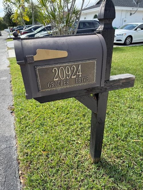 20924 Grouper Dr, Cutler Bay, FL, 33189-3220 | Card Image