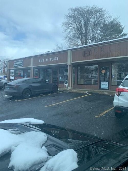 3-173 Post Rd, Fairfield, CT, 06824-6243 | Card Image