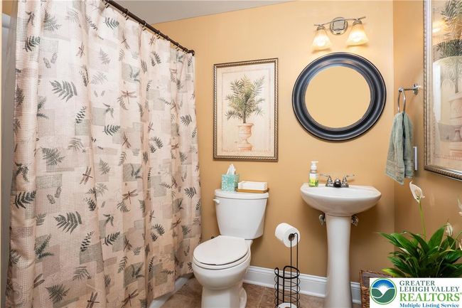 2307 Blackledge Dr, House other with 4 bedrooms, 5 bathrooms and null parking in Quakertown PA | Image 54
