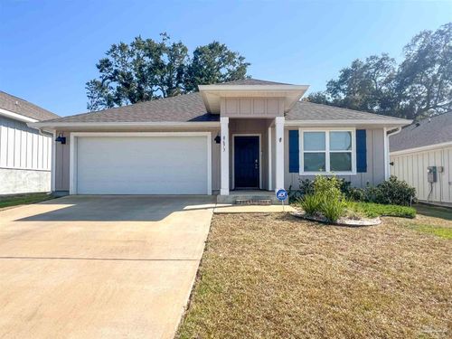 8673 Pathstone Blvd, Pensacola, FL, 32526-7996 | Card Image