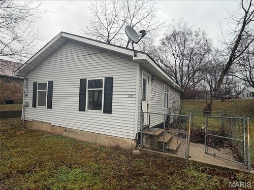 320 Grant Ave, Lebanon, MO, 65536-2603 | Card Image