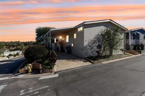 spc-48-444 N El Camino Real, Encinitas, CA, 92024-1309 | Card Image