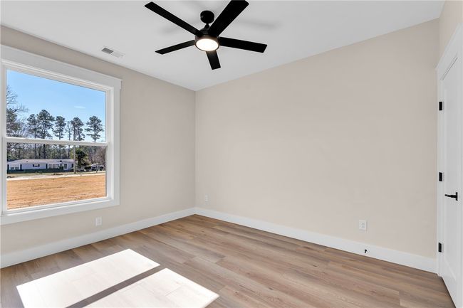 109 Old Fork School Rd, House other with 3 bedrooms, 3 bathrooms and null parking in Townville SC | Image 16