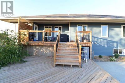 505 12 Ave W, House other with 4 bedrooms, 3 bathrooms and 5 parking in Barnwell AB | Image 3