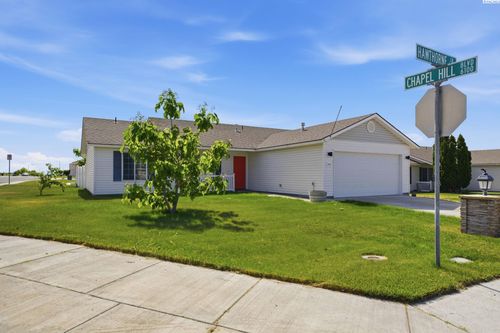 3415 Hawthorne Ln, Pasco, WA, 99301-3161 | Card Image