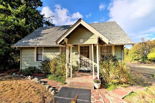 600 Fairmount Ave, Shelton, WA, 98584-3225 | Card Image