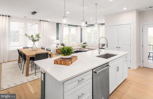 203-5840 Moonstone Way, Haymarket, VA, 20168 | Card Image