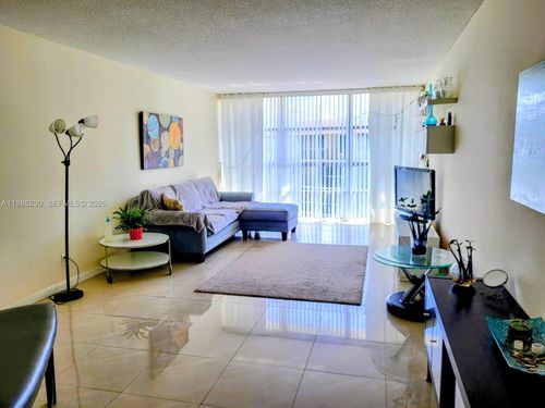 apt-511-601 Three Islands Blvd, Hallandale Beach, FL, 33009-2847 | Card Image