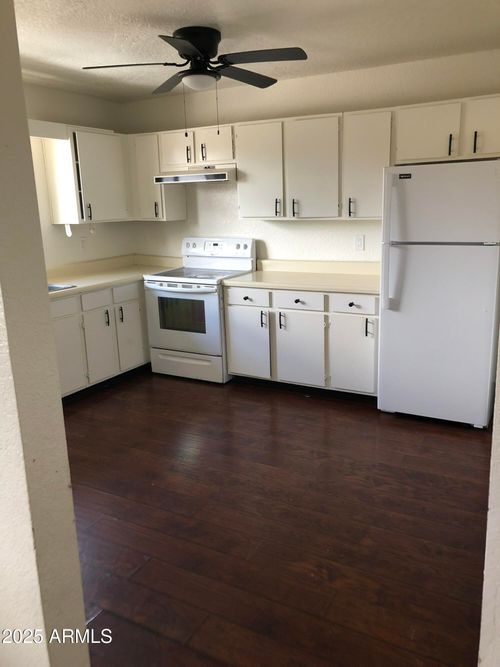 apt-b4-4224 E Canyon Trl, Cottonwood, AZ, 86326-5934 | Card Image