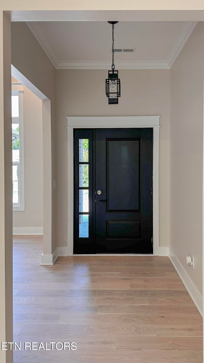409 Goweli Trl, House other with 3 bedrooms, 3 bathrooms and null parking in Vonore TN | Image 5