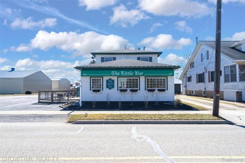 321 Chartier, Marine City, MI, 48039-2321 | Card Image