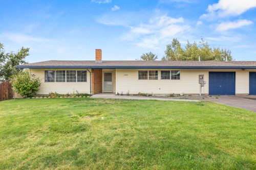 10242 Mcguire Ave, Klamath Falls, OR, 97603-9559 | Card Image