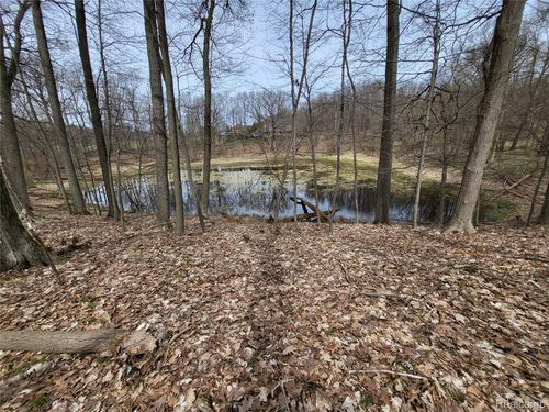 0000 Duana Dr, Milford, MI, 48380 | Card Image