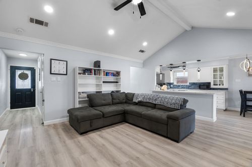 7629 Cedarhill Rd, Watauga, TX, 76148-1657 | Card Image