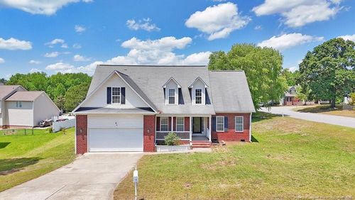 10 Pender Rd, Spring Lake, NC, 28390-1660 | Card Image