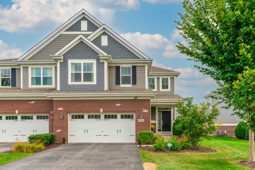 23113 N Pinehurst Dr, Kildeer, IL, 60047-6122 | Card Image