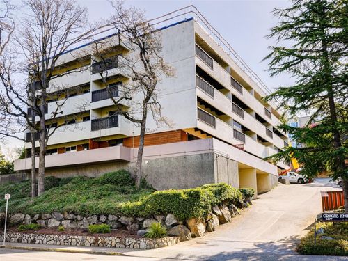 307-3277 Glasgow Ave, Saanich, BC, V8X1M3 | Card Image