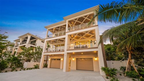 161 Tyler Dr, SARASOTA, FL, 34236-2030 | Card Image