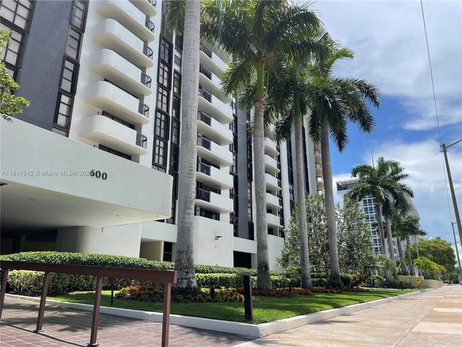 APT-306 - 600 Biltmore Way, Condo with 2 bedrooms, 3 bathrooms and null parking in Coral Gables FL | Image 31